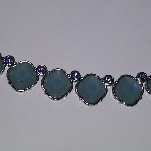 Necklace - Picture 2 of 2